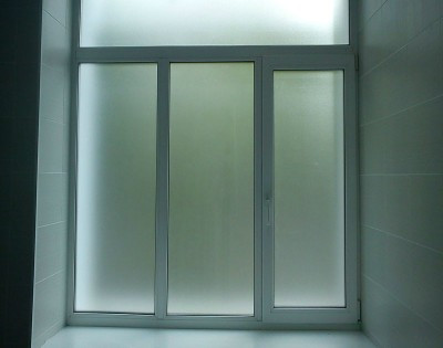 Плёнка для стёкол матовая жидкая: описание и процесс применения