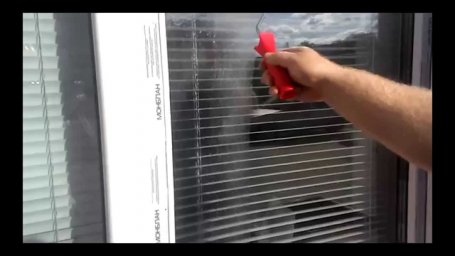 Жидкая матовая пленка на стекло против стрейч пленки: битва материалов