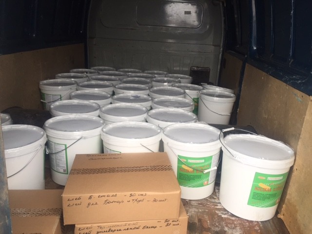 От чего зависит устанавливаемая на материал пленка строительная цена: основные критерии